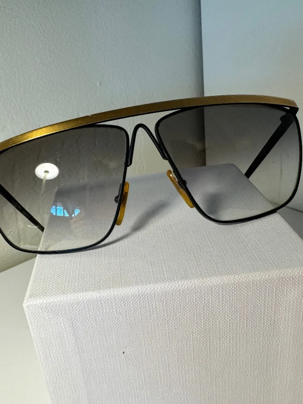 Vintage Laura Biagiotti Sunglasses – Made in Italy